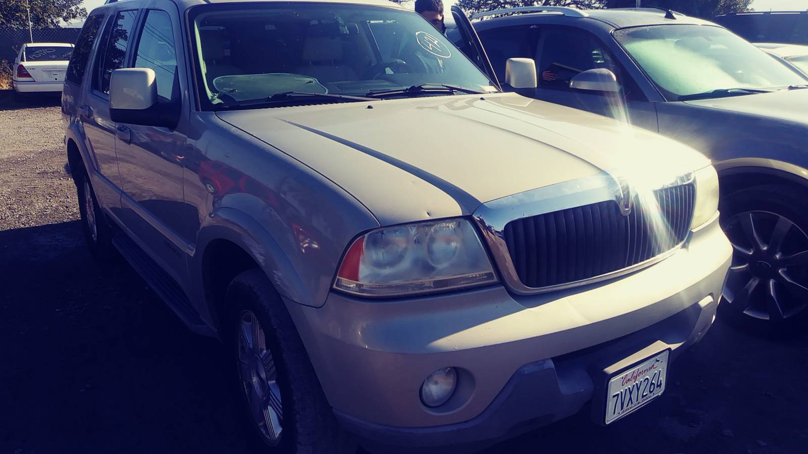 2003 Lincoln Aviator